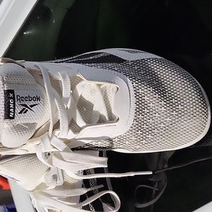 Reebok men sneakers size 9